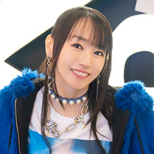 水樹奈々